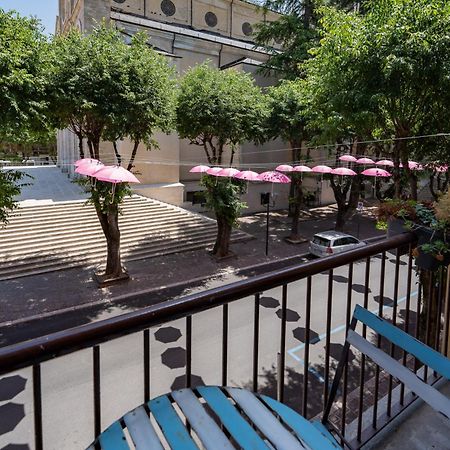 L'Affaccio Sulla Piazza Apartment อาเวซซาโน ภายนอก รูปภาพ