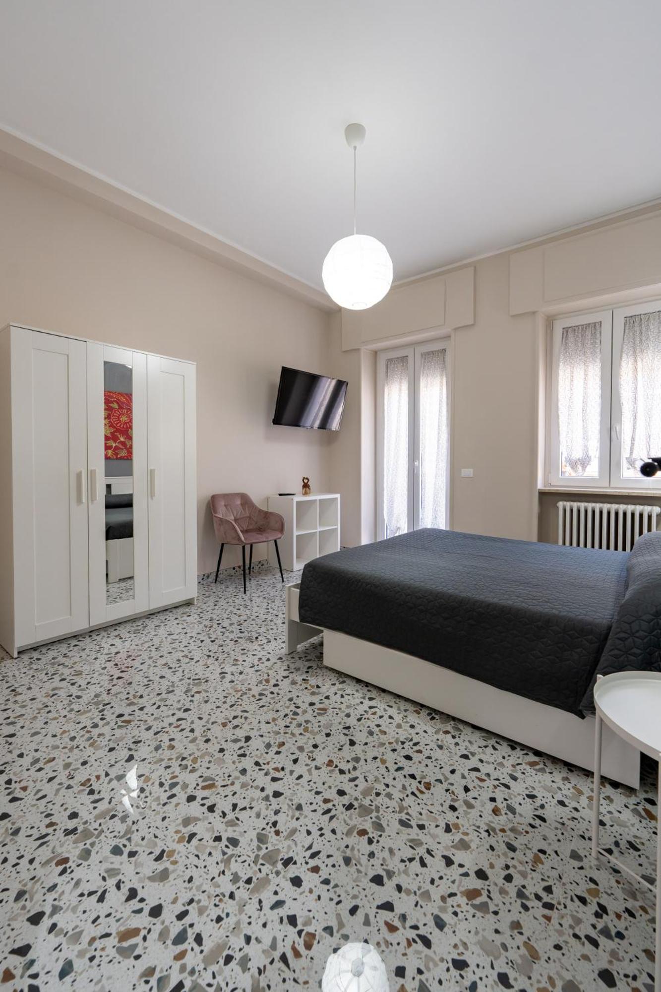 L'Affaccio Sulla Piazza Apartment อาเวซซาโน ภายนอก รูปภาพ