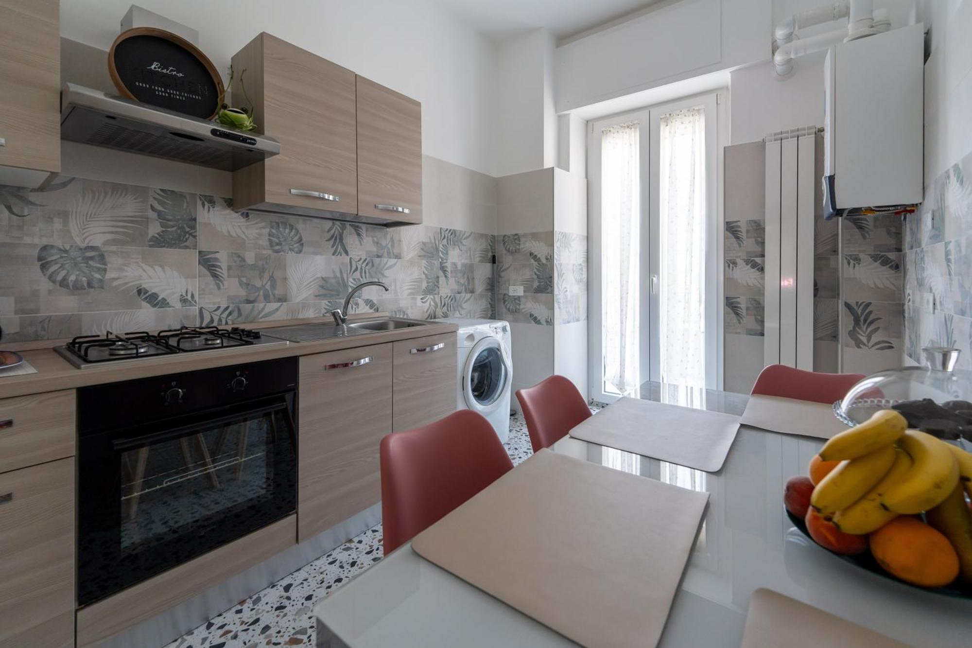 L'Affaccio Sulla Piazza Apartment อาเวซซาโน ภายนอก รูปภาพ