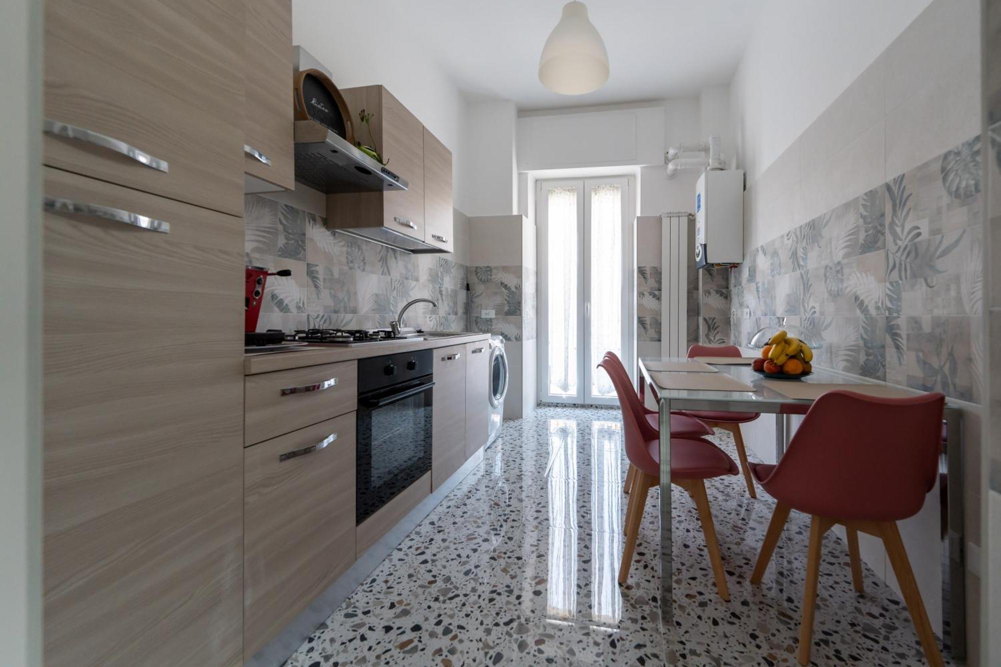 L'Affaccio Sulla Piazza Apartment อาเวซซาโน ภายนอก รูปภาพ
